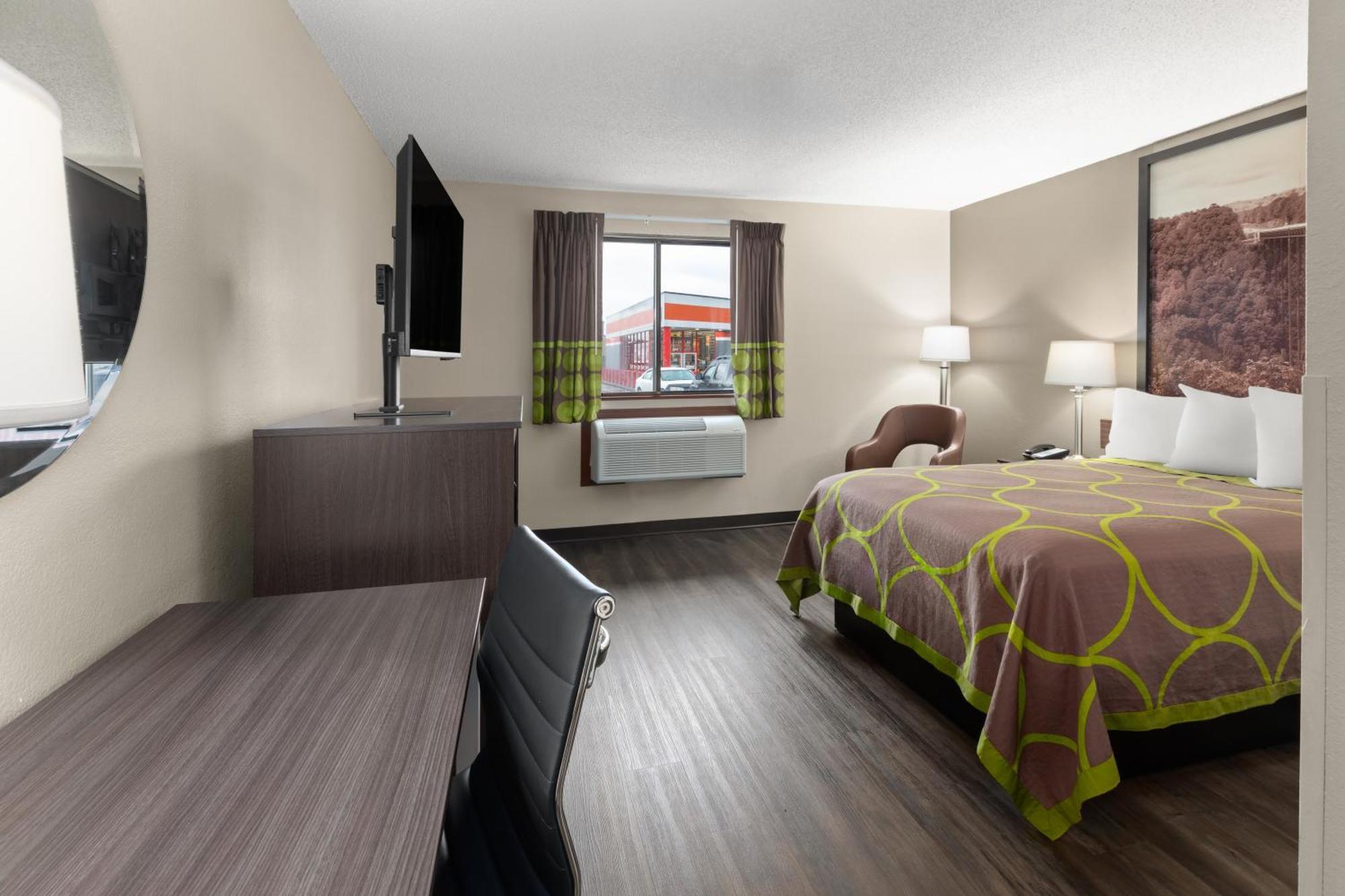 Super 8 By Wyndham Summersville - New River National Park Extérieur photo