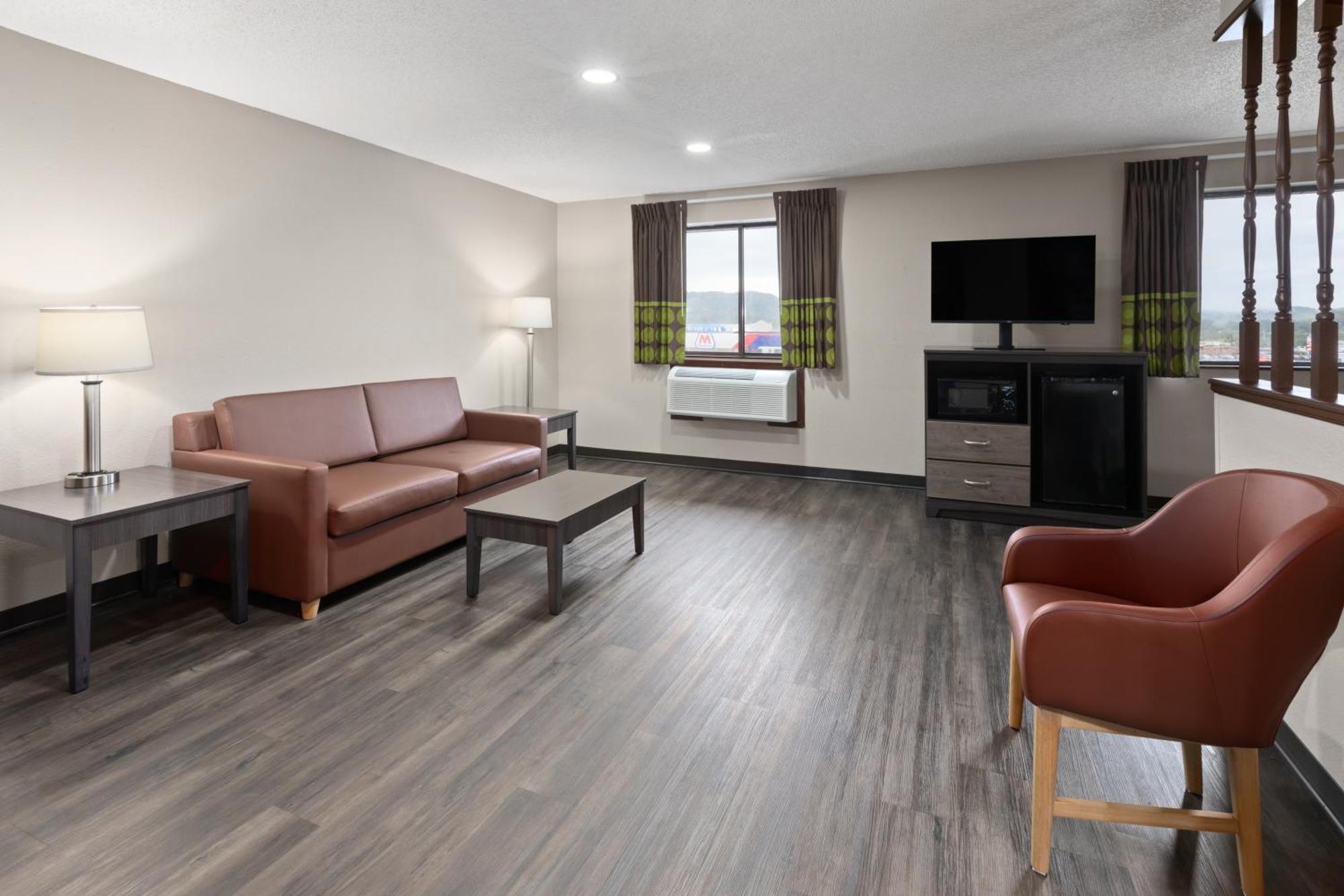 Super 8 By Wyndham Summersville - New River National Park Extérieur photo