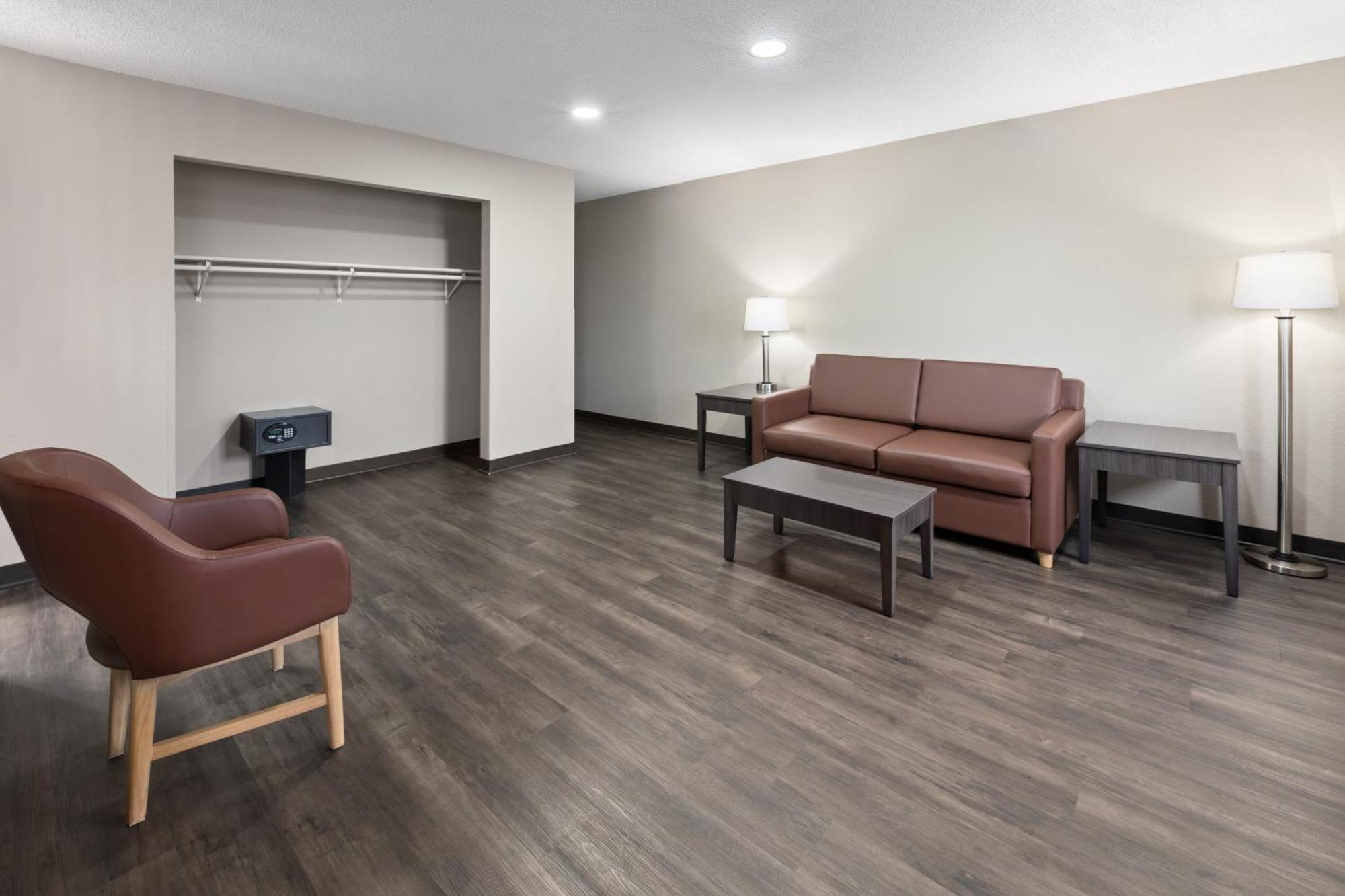 Super 8 By Wyndham Summersville - New River National Park Extérieur photo