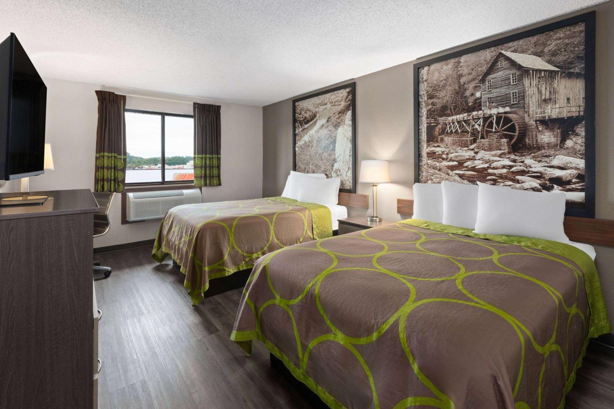 Super 8 By Wyndham Summersville - New River National Park Extérieur photo